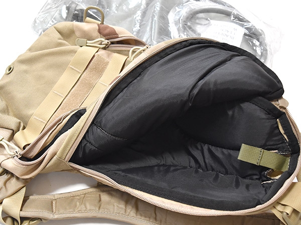 米軍実物 Camelbak MULE キャメルバック ハイドレーション 米軍実物 Camelbak MULE キャメルバック ハイドレーション