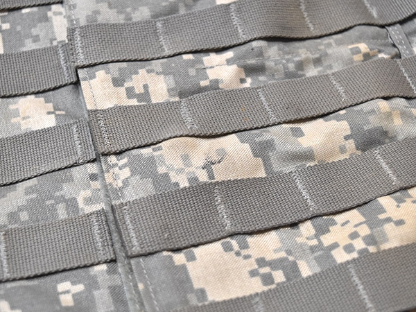 米軍実物 未使用　ACU 上下セット L-R ディフェンダー　01 ACU インターセプター ボディーアーマーセットの商品詳細