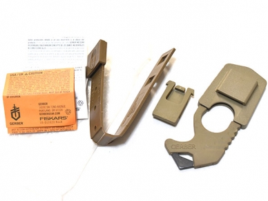 米軍実物 Gerber ストラップ カッター コヨーテ Strap-Cutter シートベルト 陸軍 海兵隊